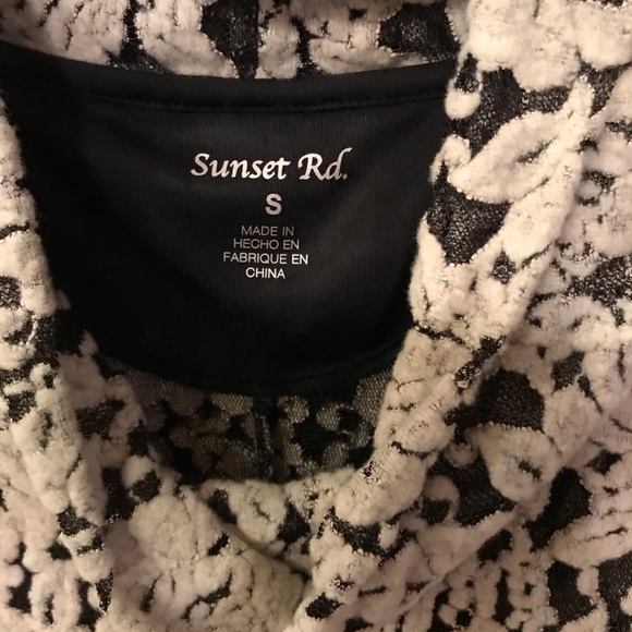 Black and Tan Sweater - Picture 2 of 2